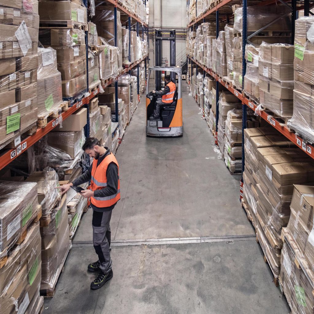 ShockWatch Pedestrian Alert System Prevent Warehouse Accidents
