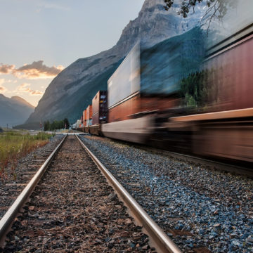 passing-train-on-the-tracks