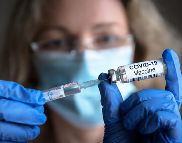 COVID-19 vaccine requires temperature monitoring technology